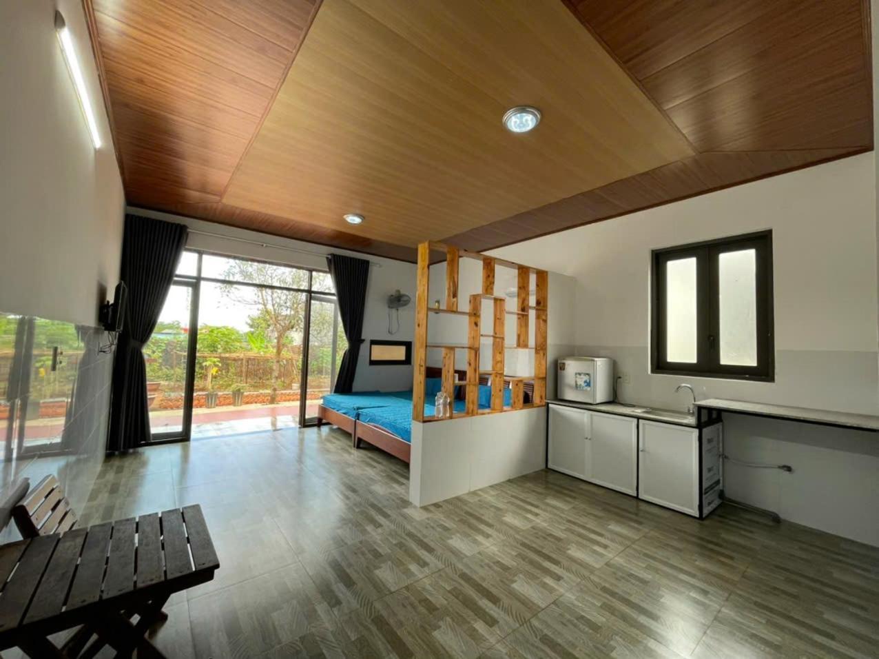 Thu Hien Hotel Pleiku - By Bay Luxury Plei Holang Bagian luar foto