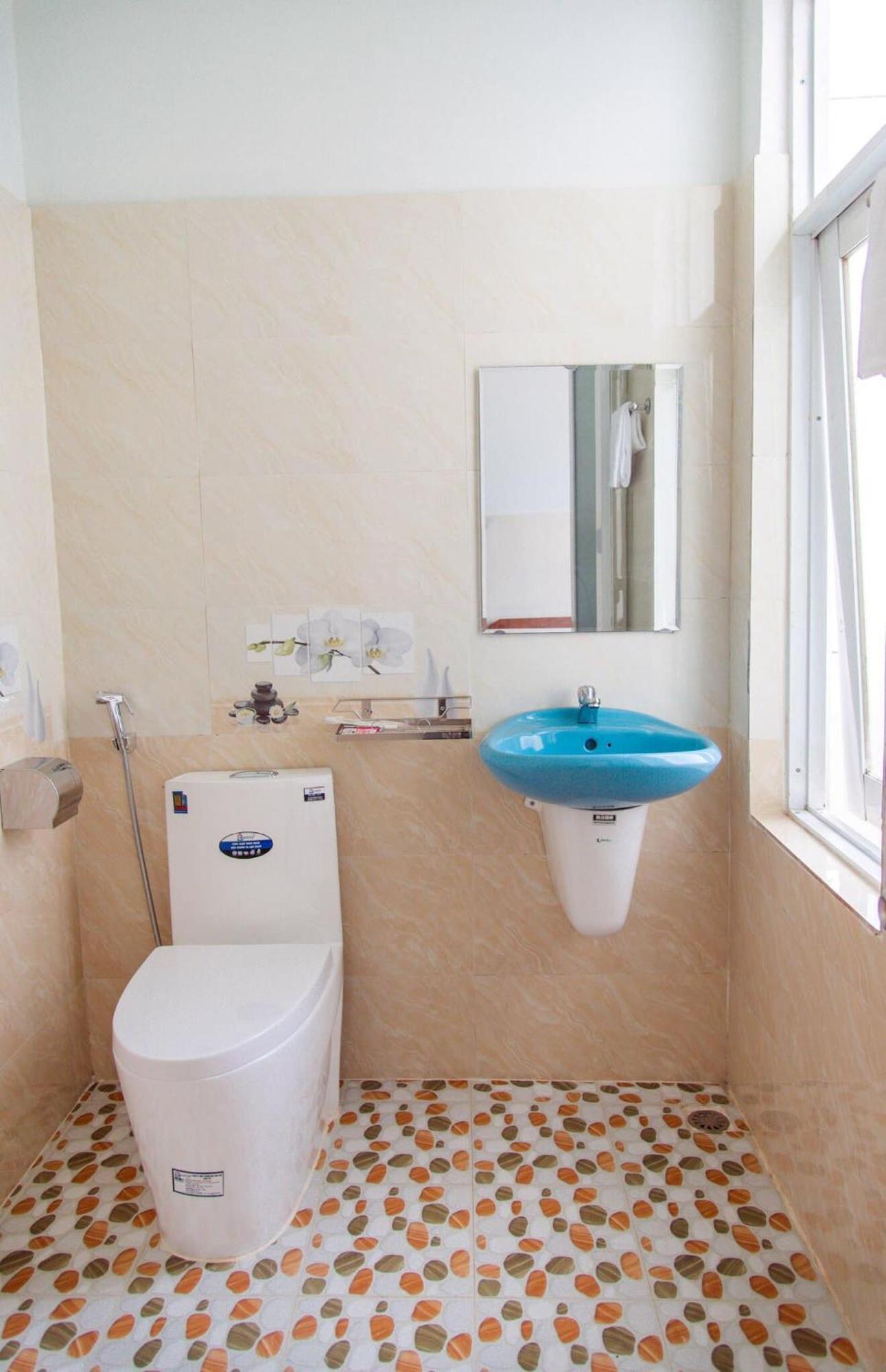 Thu Hien Hotel Pleiku - By Bay Luxury Plei Holang Bagian luar foto