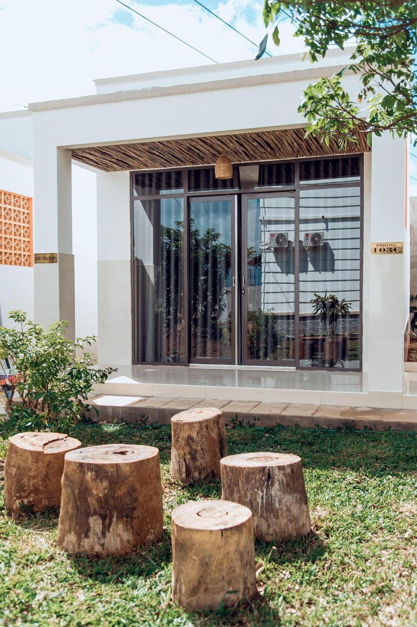 Thu Hien Hotel Pleiku - By Bay Luxury Plei Holang Bagian luar foto